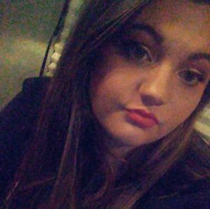 Meet your Posher, Caroline